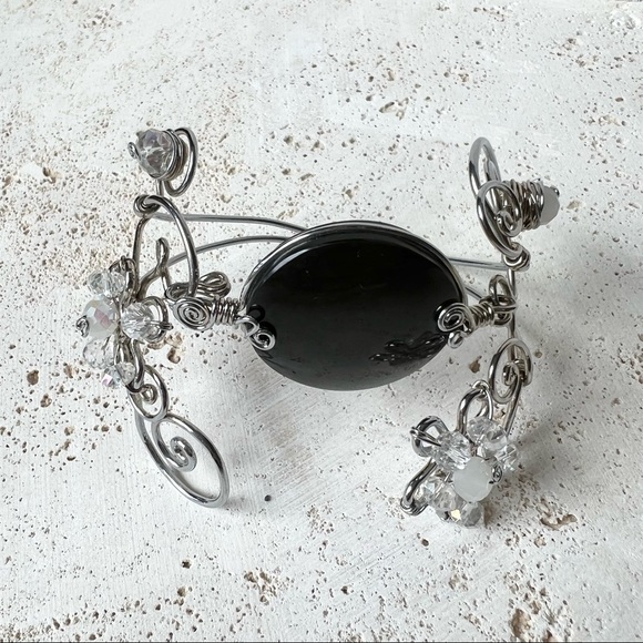 (Set) Handcrafted Wire Choker Necklace and Bracelet - Picture 8 of 12